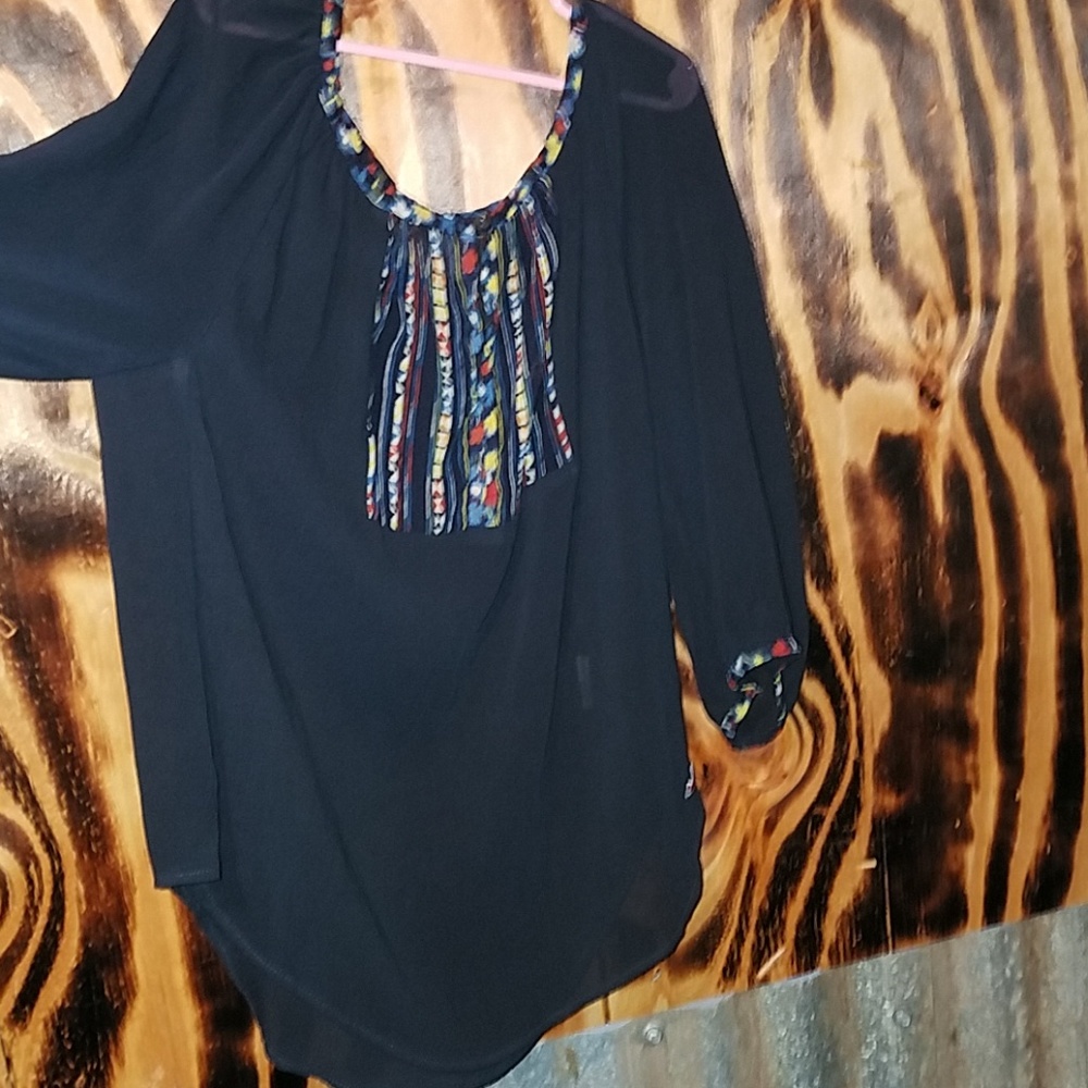 Hollister top